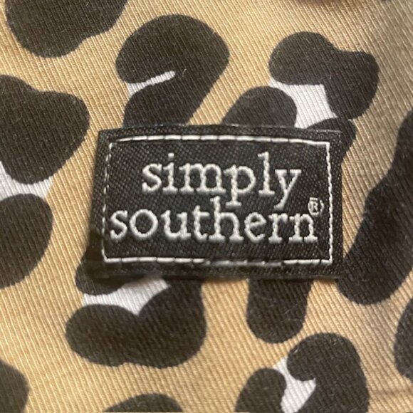 SIMPLY SOUTHERN Leopard Print Ruffle Bell Sleeve Peplum Hem Top - Size Small - Picture 3 of 6